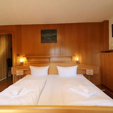 Gaestehaus Sonnenheim, Friedenweiler, Titisee Appartamento *